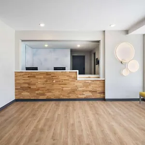https://echo-suites-west-opening-dec-2024.top-richmond-hotels.com